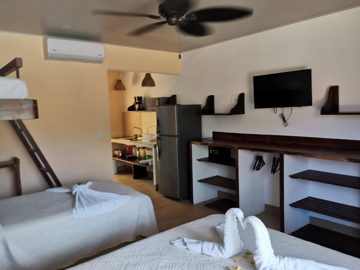 Cabinas El Colibri 카리요 외부 사진